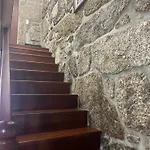 Hébergement de vacances Casa Da Ramada - Water Tank With Running Natural Spring Water - By Bedzy Braga