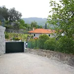 Dom wakacyjny Casa Da Ramada - Water Tank With Running Natural Spring Water - By Bedzy